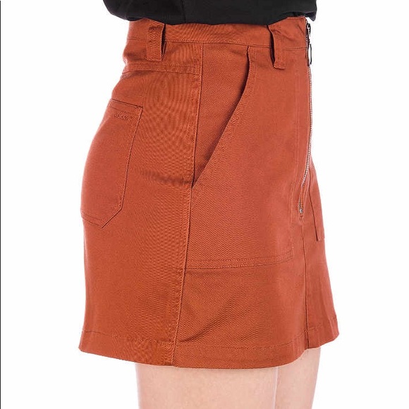 🍁Volcom Frochickie Mini Skirt🍁~med - Picture 5 of 16